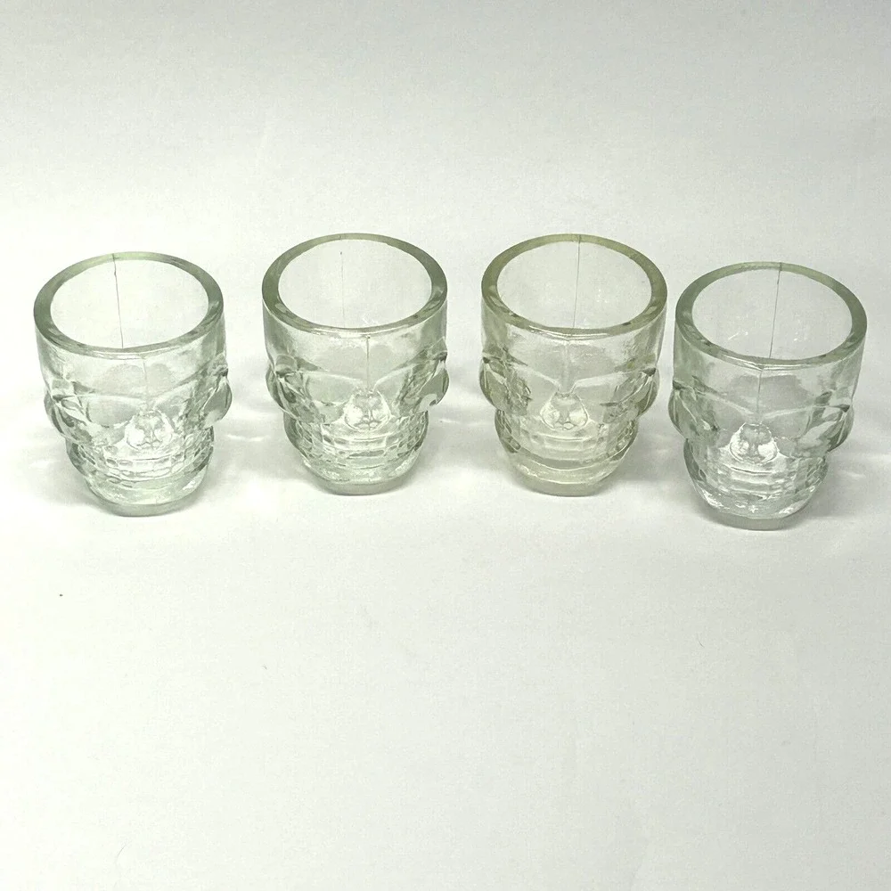 Set of 4 Skull Shaped Iridescent Shot Glasses (SH)